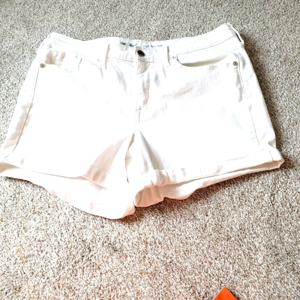 Mossimo denim  withe  size 14